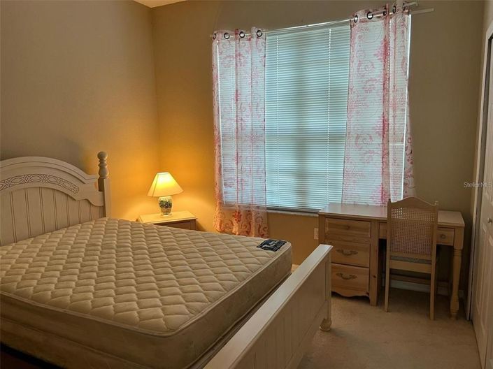 Image No.12-4 Bed Property for sale