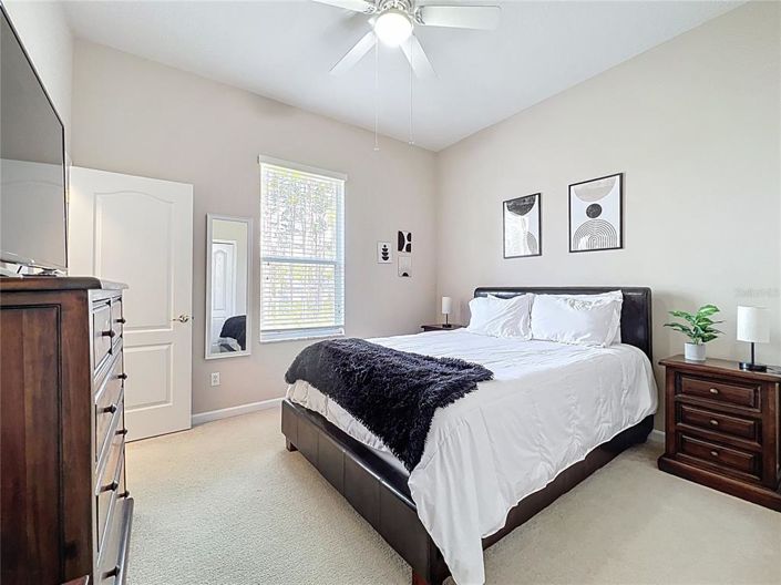 Image No.16-5 Bed Property for sale