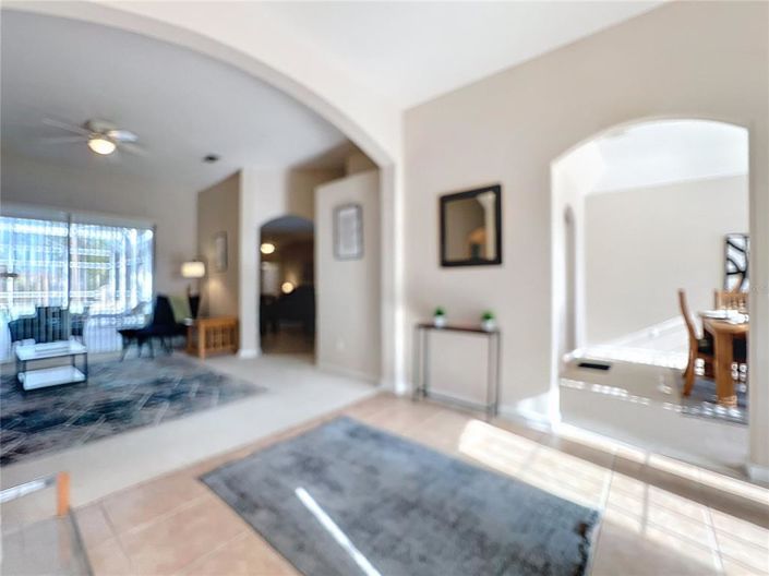 Image No.4-5 Bed Property for sale