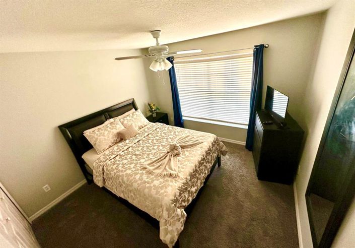 Image No.9-3 Bed House for sale