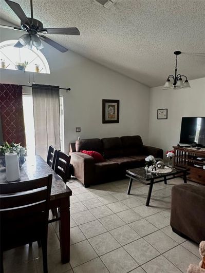 Image No.27-3 Bed House for sale