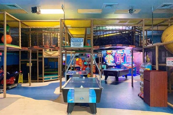 Image No.27-4 Bed Townhouse for sale