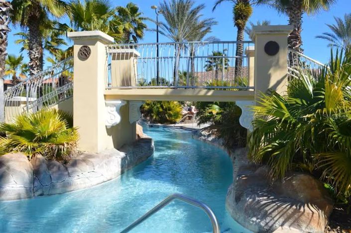 Image No.33-4 Bed Townhouse for sale