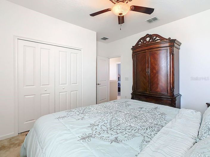 Image No.25-4 Bed House for sale