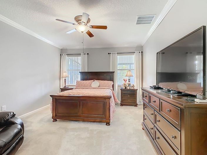 Image No.28-4 Bed Property for sale