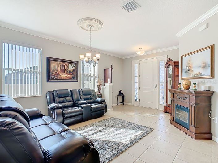 Image No.6-4 Bed House for sale