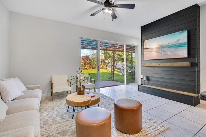 Image No.23-3 Bed Property for sale