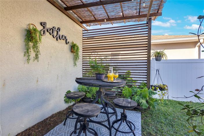 Image No.35-3 Bed Property for sale