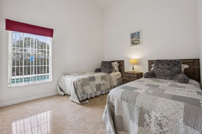 Image No.29-4 Bed House for sale