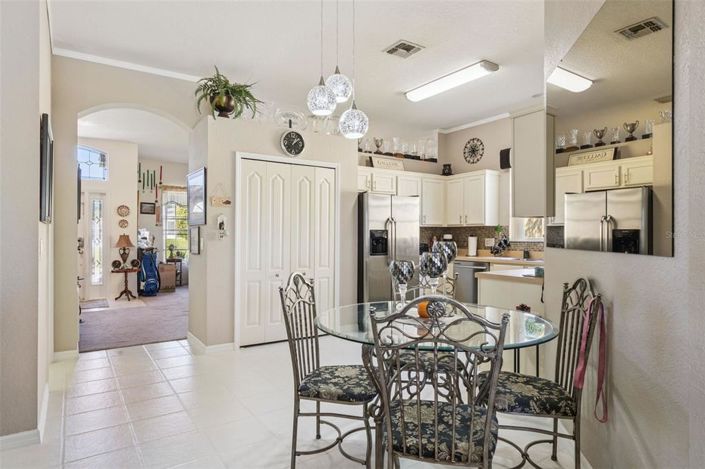 Image No.10-Propriété de 4 chambres à vendre à Davenport