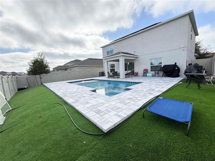 Image No.33-5 Bed Property for sale