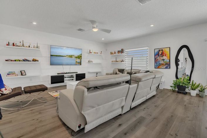 Image No.4-Maison de 5 chambres à vendre à Saint John