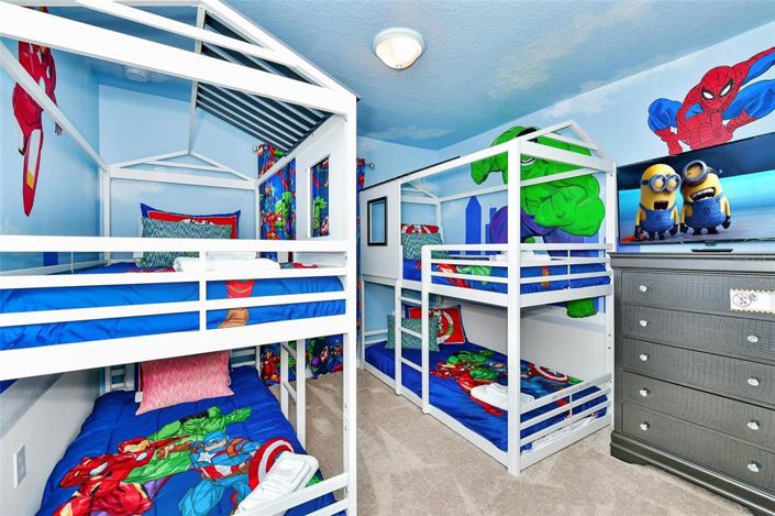 Image No.26-5 Bed Townhouse for sale