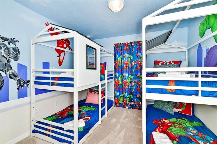 Image No.27-5 Bed Townhouse for sale