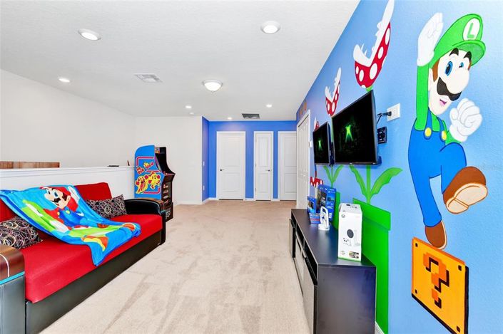 Image No.32-5 Bed Townhouse for sale