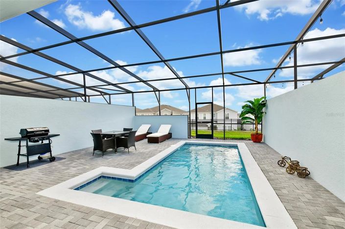 Image No.35-5 Bed Townhouse for sale