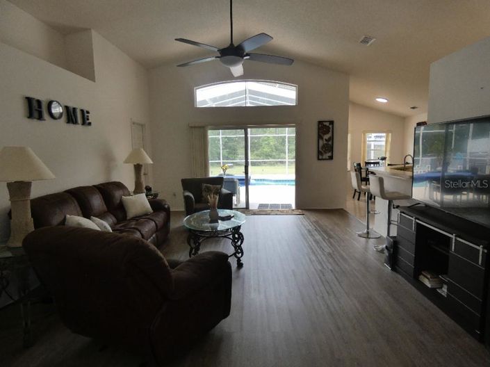 Image No.2-3 Bed Property for sale