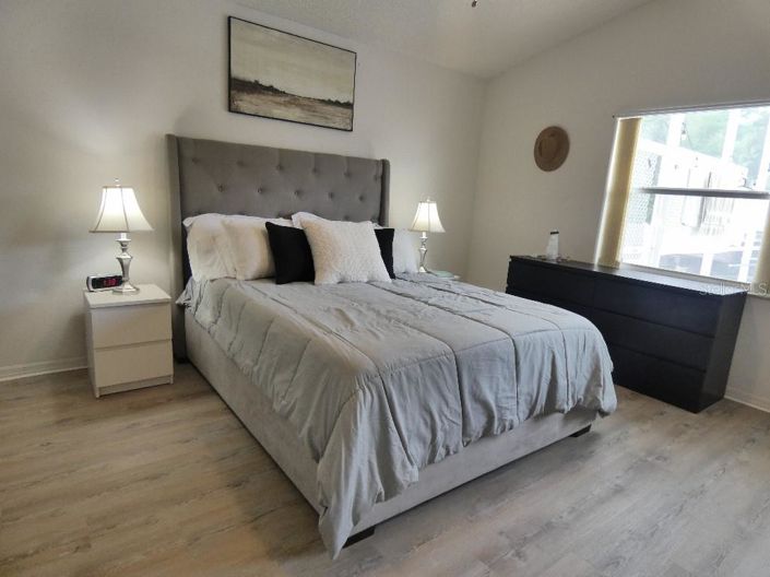 Image No.21-3 Bed Property for sale