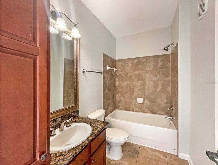 Image No.18-Propriété de 3 chambres à vendre à Davenport