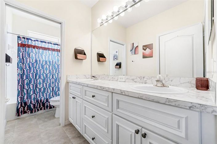 Image No.14-4 Bed Property for sale