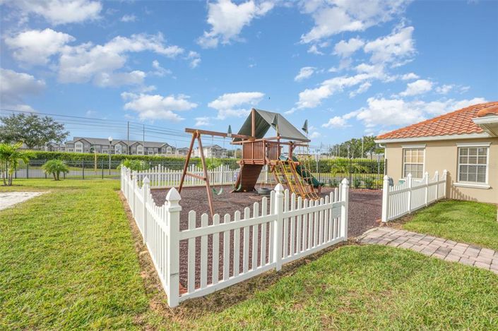 Image No.40-4 Bed Property for sale