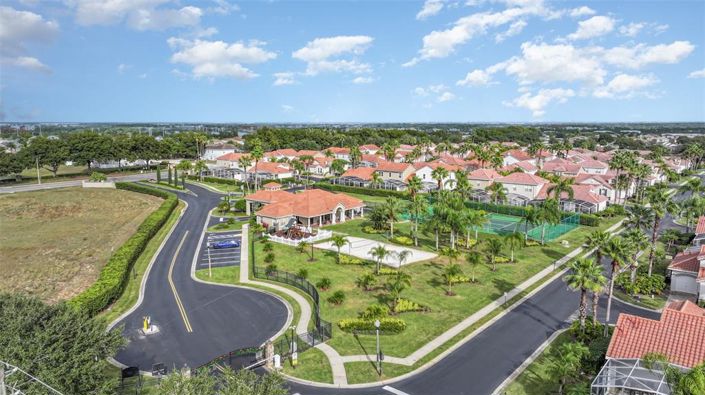 Image No.44-4 Bed Property for sale