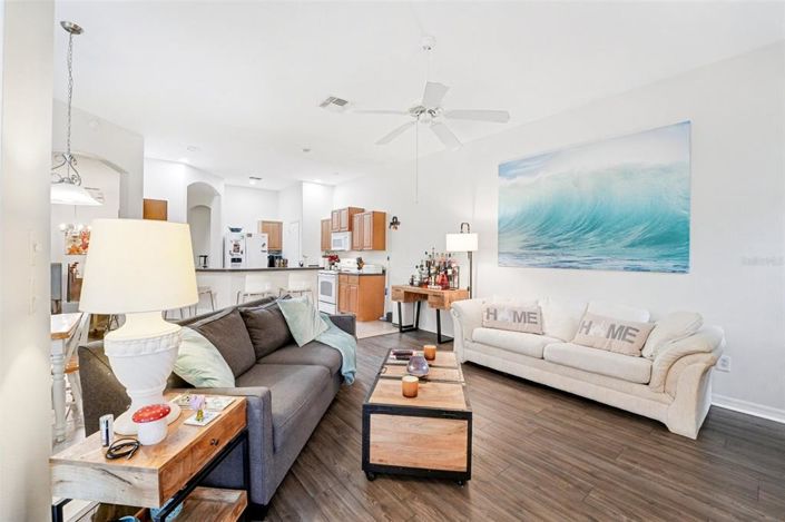 Image No.7-4 Bed Property for sale