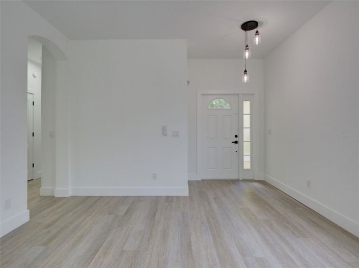 Image No.9-4 Bed Property for sale