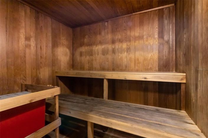 Image No.26-4 Bed Townhouse for sale