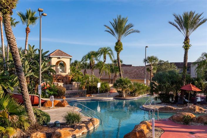 Image No.52-4 Bed Townhouse for sale