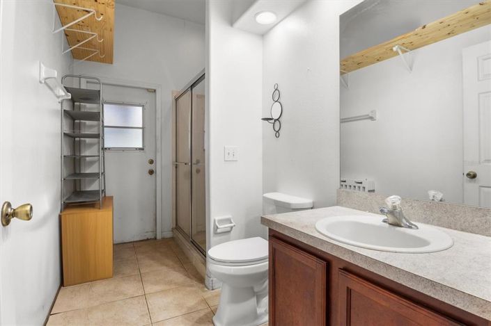 Image No.21-4 Bed House for sale