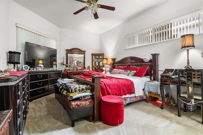 Image No.7-4 Bed Property for sale