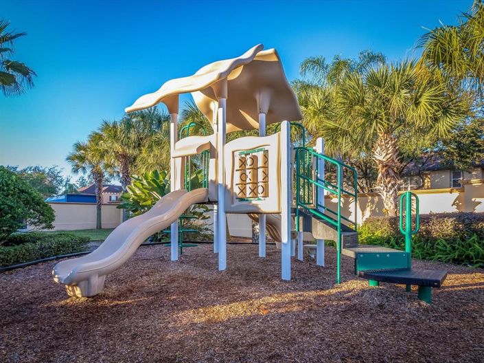 Image No.50-Maison de ville de 4 chambres à vendre à Saint John