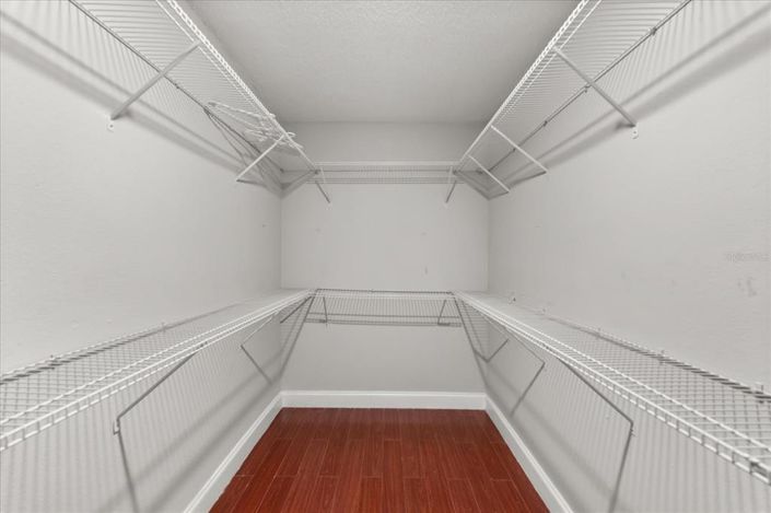 Image No.35-3 Bed Property for sale