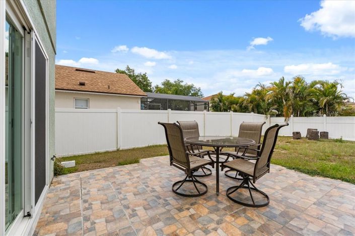 Image No.9-3 Bed Property for sale