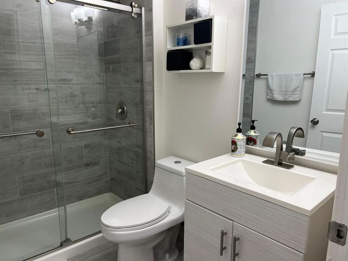 Image No.22-4 Bed House for sale