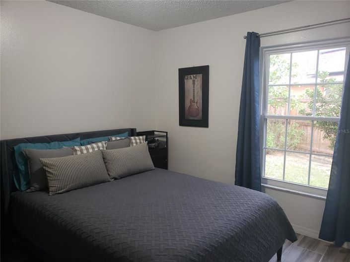 Image No.37-4 Bed House for sale