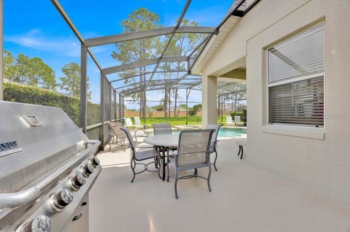 Image No.38-5 Bed House for sale