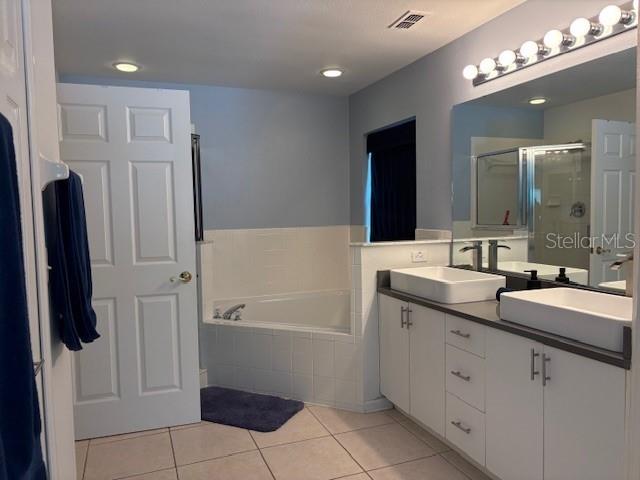 Image No.20-4 Bed House for sale