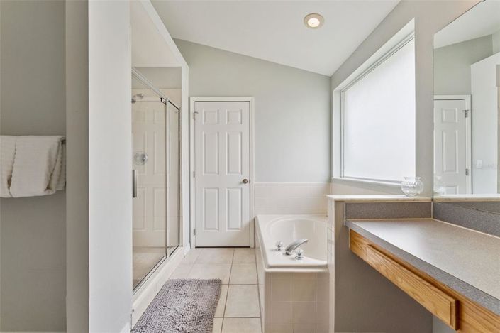 Image No.27-4 Bed House for sale