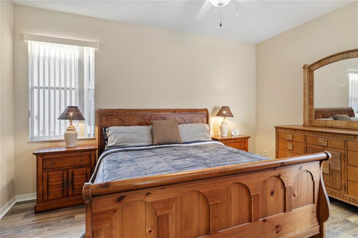 Image No.11-4 Bed House for sale