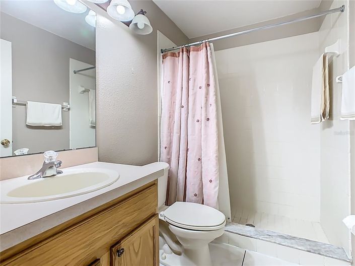 Image No.19-4 Bed Property for sale