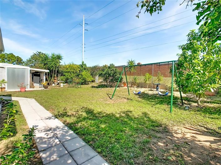 Image No.41-4 Bed Property for sale