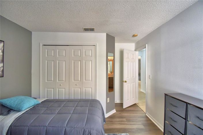 Image No.25-3 Bed House for sale