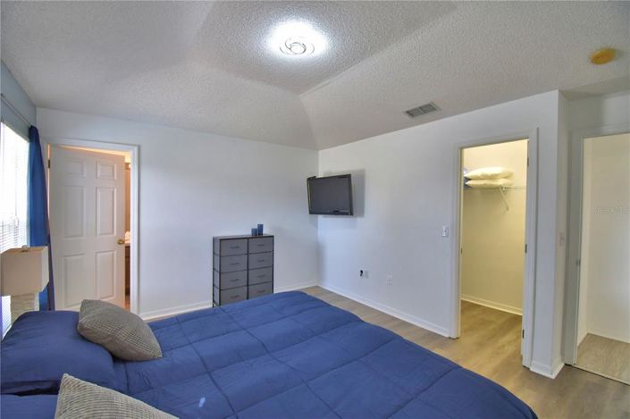 Image No.34-3 Bed House for sale