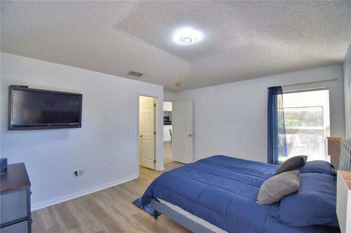 Image No.37-3 Bed House for sale