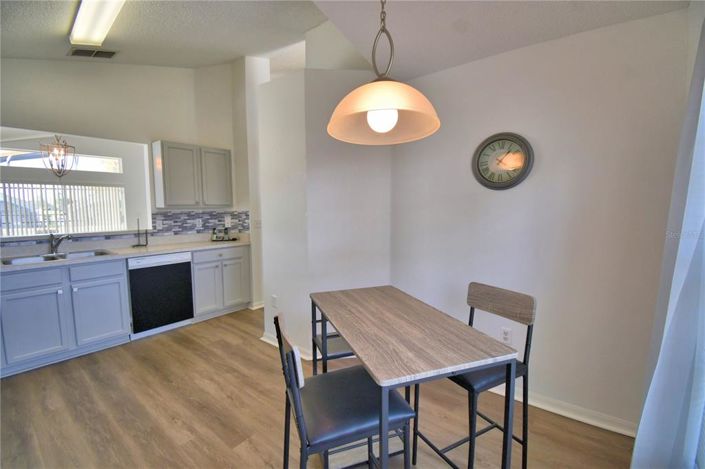 Image No.9-3 Bed House for sale