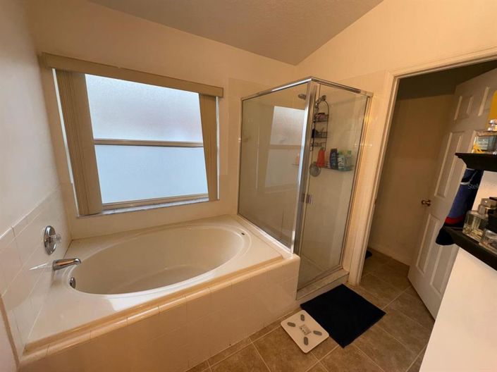 Image No.14-Propriété de 4 chambres à vendre à Davenport