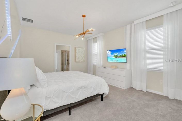 Image No.14-10 Bed House for sale