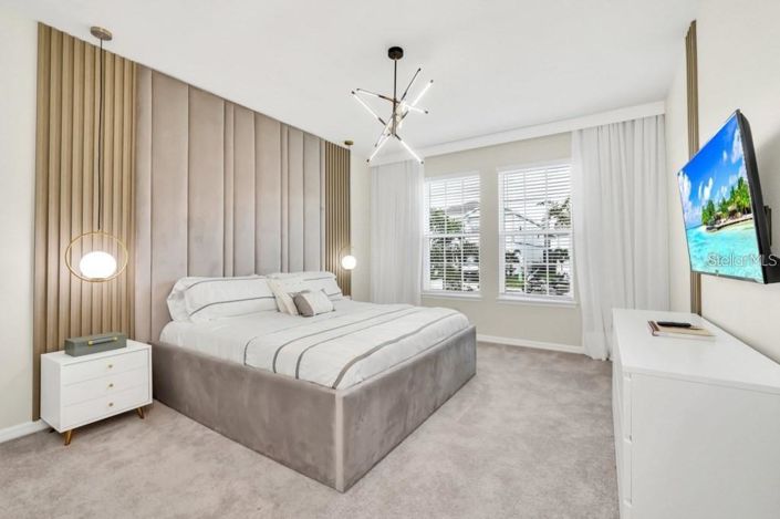 Image No.17-10 Bed House for sale